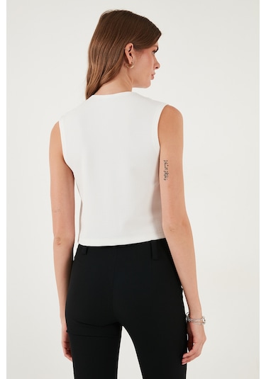 Lela Streç Fitted Fit V Yaka Düğmeli Bayan Yelek 5865971 Beyaz