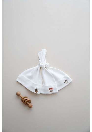 3lü Yenidoğan Nakışlı Şapka Model 1 Beyaz