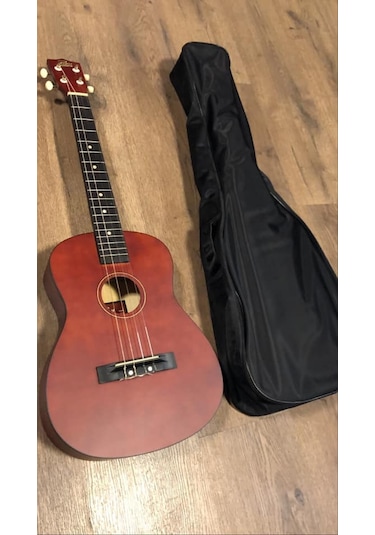 Rogne Baretone Ukulele -Kalın Kılıf-Pena Dahil