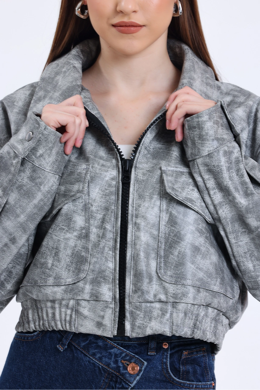 Kadın Deri Oversize Astarlı Kol Çıt Çıt Düğmeli Deri Mont Fermuar Kapamalı Kolej Mont Gri Gri Kadın Deri Oversize Astarlı Kol Çıt Çıt Düğmeli Deri Mont Fermuar Kapamalı Kolej Mont Gri Gri