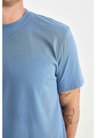DeFacto %100 Pamuk New Regular Fit Bisiklet Yaka Basic Düz Kısa Kollu Tişört V7699AZ25SPIN195 DeFacto %100 Pamuk New Regular Fit Bisiklet Yaka Basic Düz Kısa Kollu Tişört V7699AZ25SPIN195