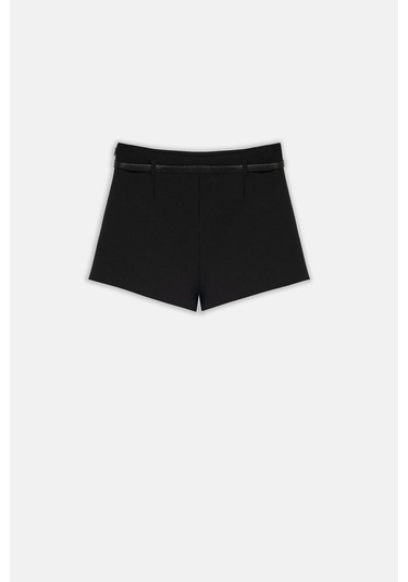 Thalure Kadın Siyah Yüksek Bel Hazır Kemerli Slim Fit Şort siyah