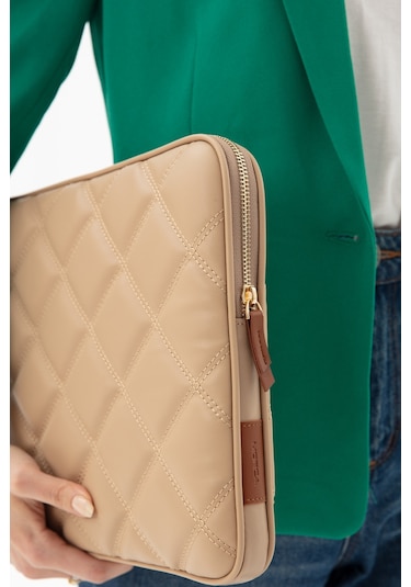 Kapitone Laptop Kılıfı 15.6 & 16 İnç Vizon