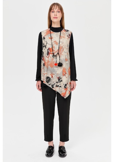 Desenli Kolye Detaylı Pantolonlu Takım Bej-bej Bej