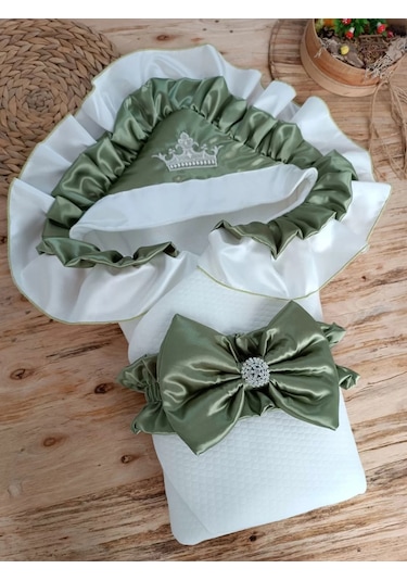 Yenidoğan Mehtap Lüks Kelebek Taç Nakışlı Bebek Battaniyesi Kundak Yeşil Çok Renkli