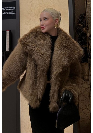 Madmext Kahverengi Yumuşak Dokulu Kadın Kürk Mont Mg2204 Kahverengi