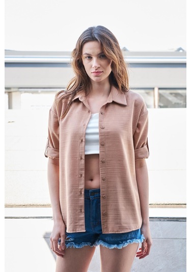 Kadın Keten Düşük Omuzlu Yakalı Kapri Kol Apoletli Gömlek -camel CAMEL