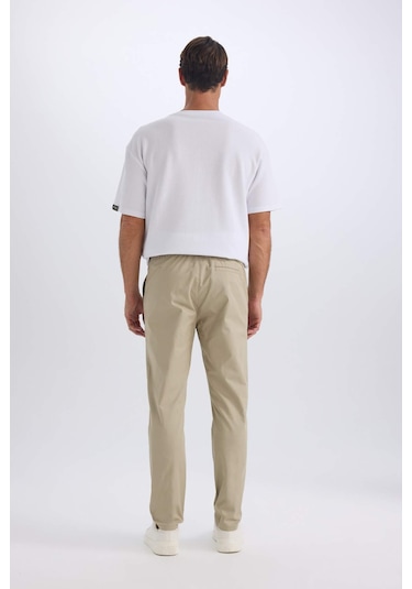 DeFacto %100 Pamuk Yazlık Jogger Chino Pantolon Beli Bağcıklı Cepli Düz Paça Z9933AZ25SPKH488