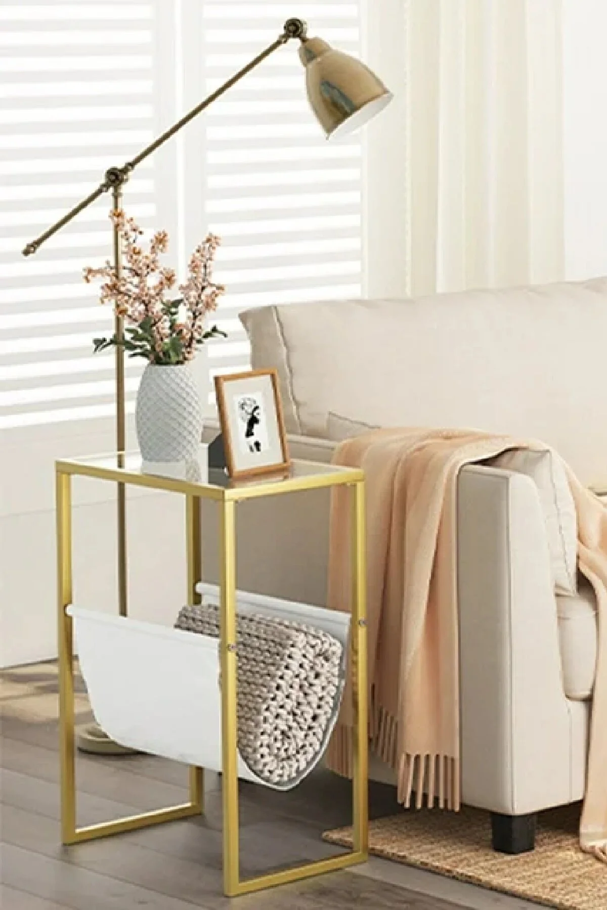 Temperli Cam Gazetelik Dergilik Yan Sehpa Koltuk Sehpası Gold-şeffaf