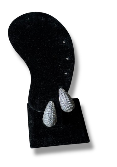 Full Taşlı Küçük Boy Su Damlası Çelik Küpe