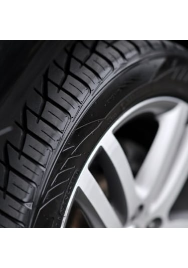 AUTOKAMA Lastik Parlatıcı 5lt + 500ml (dolu) Uygulama Şişesi