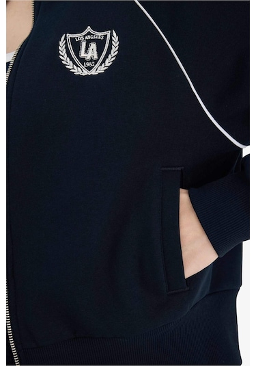 Defacto Loose Fıt Yarım Balıkçı Yaka Kalın Sweatshirt Kumaşı Hırka G8117ax26spnv256 Lacivert-nv256 Defacto Loose Fıt Yarım Balıkçı Yaka Kalın Sweatshirt Kumaşı Hırka G8117ax26spnv256 Lacivert-nv256