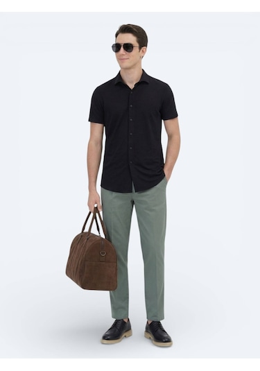 Siyah Düz Regular Fit Casual Gömlek Siyah
