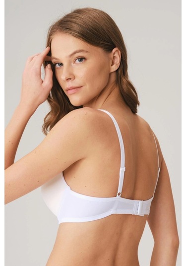 Balenli Destekli Dolgulu Askıları Çıkabilen Günlük Klasik T-shirt Sütyeni Ten