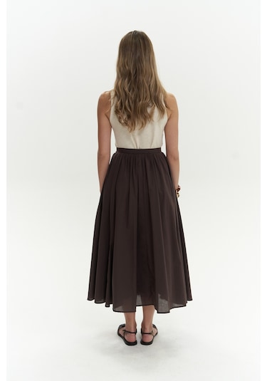 Amaya Bilek Hizasında Pileli Kahve Etek Kahve