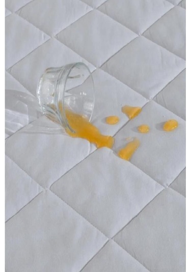 Divanev Kapitoneli Sıvı Geçirmez Alez 90x190 Cm Tek Kişilik Köşe Lastikli Beyaz