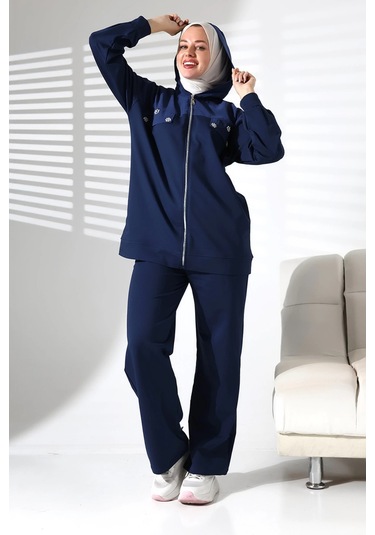 Kadın Mevsimlik Alt Ve Üst Rahat Lacivert Spor Tesettür Takım Lacivert