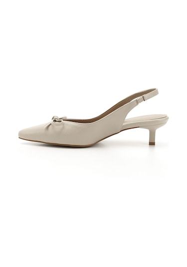 Gönderi R Ten Kısa İnce Topuklu Fiyonklu Arkası Açık Ayakkabı Ten