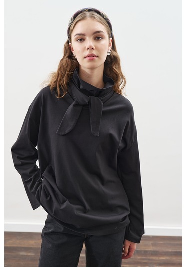 Yüksek Yaka Bağlamalı Bluz Siyah Siyah