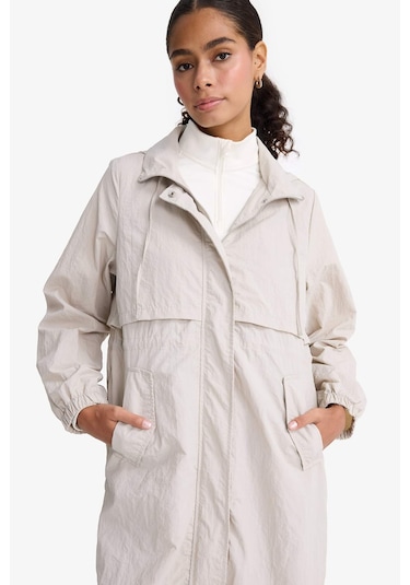 Defacto Regular Fit Kapüşonlu Fermuarlı Uzun Yağmurluk E8554ax25aubg737 Bej Defacto Regular Fit Kapüşonlu Fermuarlı Uzun Yağmurluk E8554ax25aubg737 Bej