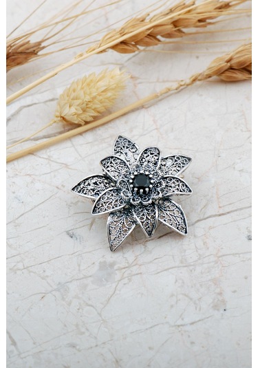Oniks Taşlı Lotus Telkari Elişi Gümüş Broş 359 Gümüş