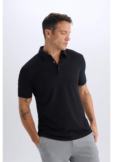 DeFacto Slim Fit Dar Kesim Polo Yaka Pamuklu Kısa Kollu Siyah Tişört X2594AZ25SPBK81