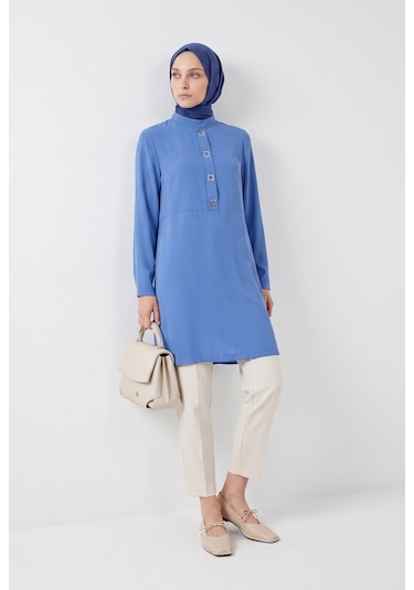 Armine Trend Metal Aksesuar Detaylı Hakim Yaka Tunik İndigo 26yt485