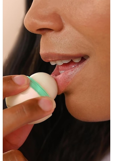 Eos Coconut Milk Lip Balm 7gr