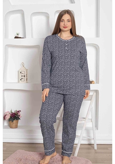 Kadın Bisiklet Yaka Büyük Beden Lacivert Çiçek Desen 3 Düğmeli Mevsimlik Uzun Kol Pijama Takımı Lacivert