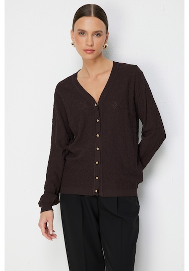 On Kadın V Yaka Desenli Triko Hırka 73901 Kahverengi