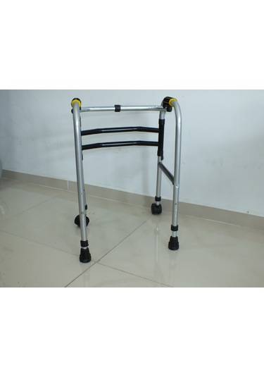 Bayteks Çocuk Walker Alüminyum Tekerleki Katlanabilir Yürüteç