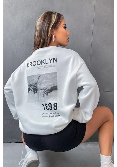 Modagen Unisex Beyaz Brooklyn 1898 Baskılı Bisiklet Yaka Oversize Sweatshirt Beyaz