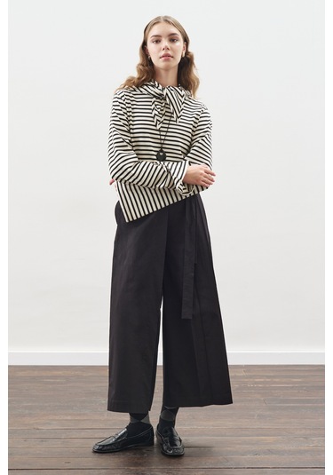 Etek Görünümlü Pantolon Siyah Siyah