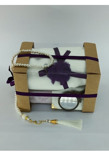 Çiçeklihediye Anneye Kız Arkadaşa Eşe Bayan Hediye Seti Seccade Şal Tesbih