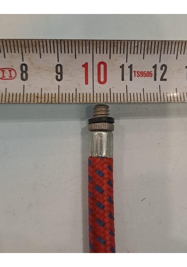 Pompa Hortumu Kırmızı Kısa (16 CM)