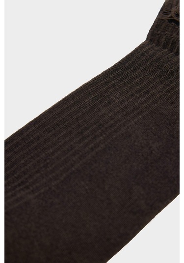 DeFacto Erkek Dikişsiz Yırtık Desenli Penye Pamuklu Premium Uzun Çorap E7843AXNSBN269