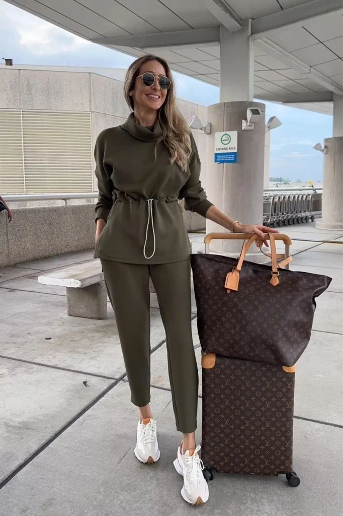 Tua Moda Kadın Uzun Kollu Balıkçı Yaka Belden Lastikli Modal Bluz Ve Pantolon Ikili Takım Yeşil