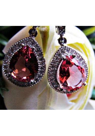 Gümüş Zultanit Damla Taşlı Kadın Küpesi