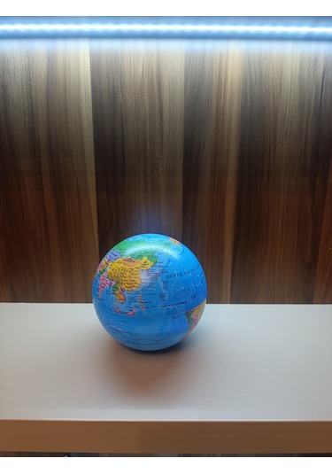 Masaüstü 360 Derece Dönen Işıklı Dünya