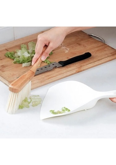 Novahub Ergobroom 13bc2000555 Pratik Temizlik Seti - Bambu Saplı Süpürge Ve Faraş, Kırmızı Versiyon