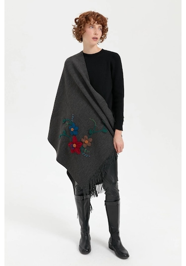 Desen Triko Kadın Örgü Çiçek İşlemeli Püsküllü Şal 24073 K.füme K.füme Koyu Füme