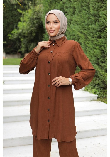 Büzgü Detaylı Tesettür Kahverengi Takım Kahverengi
