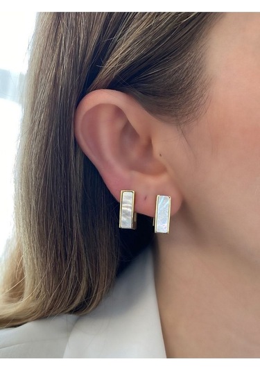 İncili Kare Altın Kaplama Kararmaz Küpe Çifti Altın