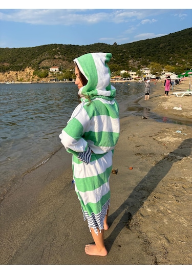 Çanta Olabilen %100 Pamuk Standart Beden Plaj Banyo Bornoz Kapşon Beyaz - Yeşil