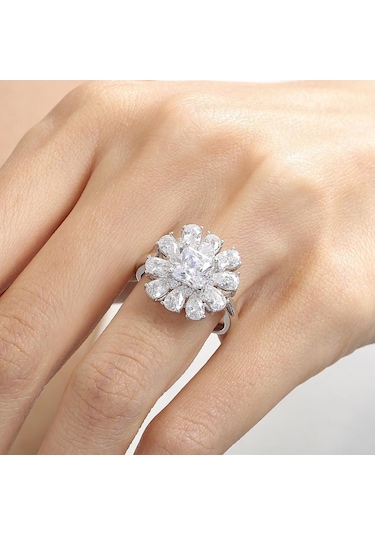 Mia Vento Effective Diamond Milano Rüyası Işıltılı Gümüş Yüzük
