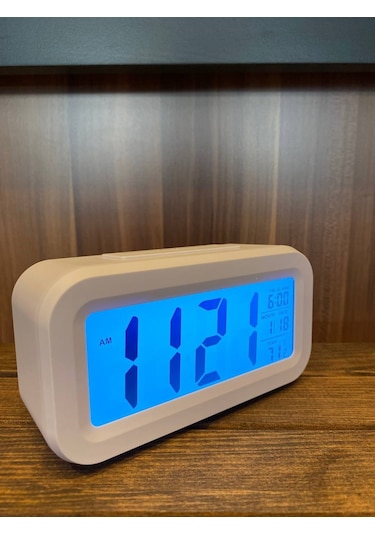 Dijital Masa Saati Alarm Tarih Saat Derece Gece Sensörlü Işıklı