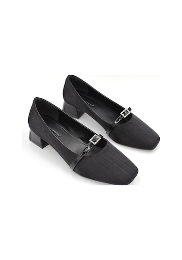 Beyaz London Üst Atkı Toka Detaylı Alçak Topuklu Saten Kadın Ayakkabı Siyah Siyah