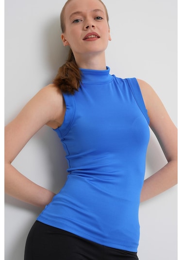 Alexandergardı Dik Yaka Kolsuz Kadın Bluz Mavı