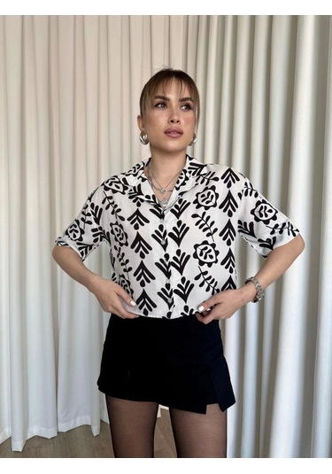 Siyah Beyaz Baskılı Crop Gömlek Siyah