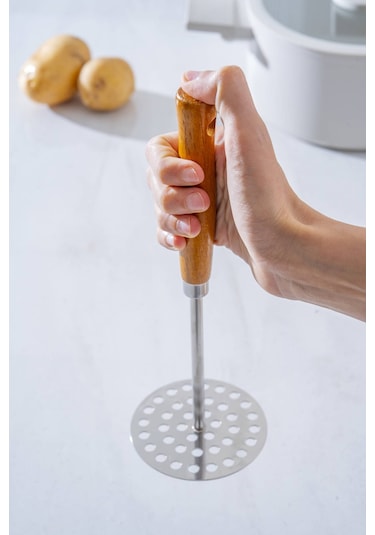 Acar Evero Ahşap Saplı Çelik Patates Ezici - 25 Cm